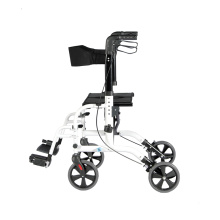 Aktiver Rollstuhl -Roller -Wanderer mit Fußstütze für ältere Menschen
