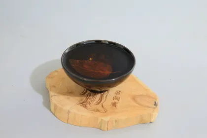Jizhou kiln wood leaf Tianmu lamp
