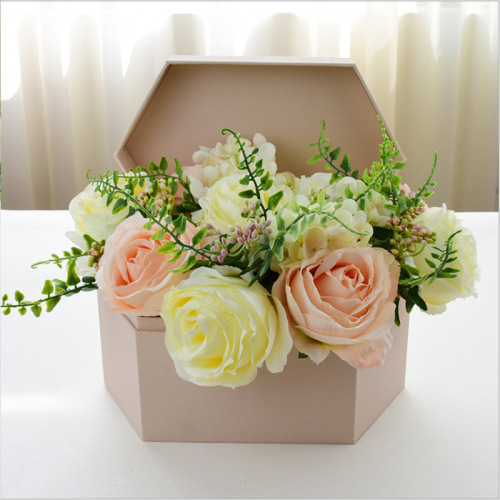 Beautiful Flip - top Flower Gift Box Perfume