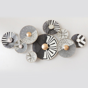 New Design Handicraft Iron Round Flowers