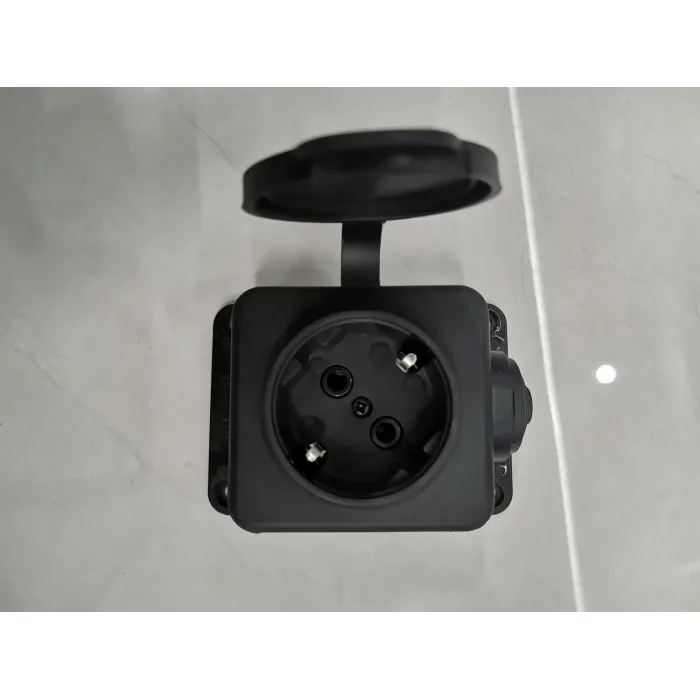 Socket Karet Hitam Murah untuk Industri