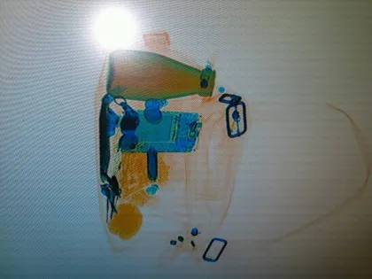 Security X-ray Baggage Machine 0.22m/sec Conveyor Speed With 230kg Conveyor Maximum Load