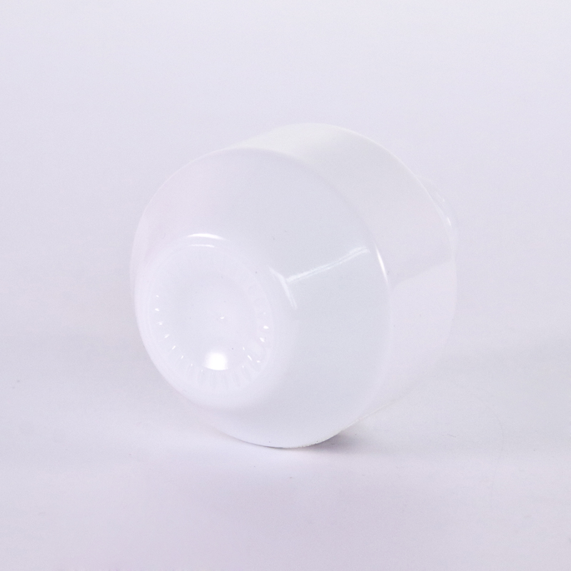 زجاجة قطرة زجاجية بيضاء الشكل خاص
