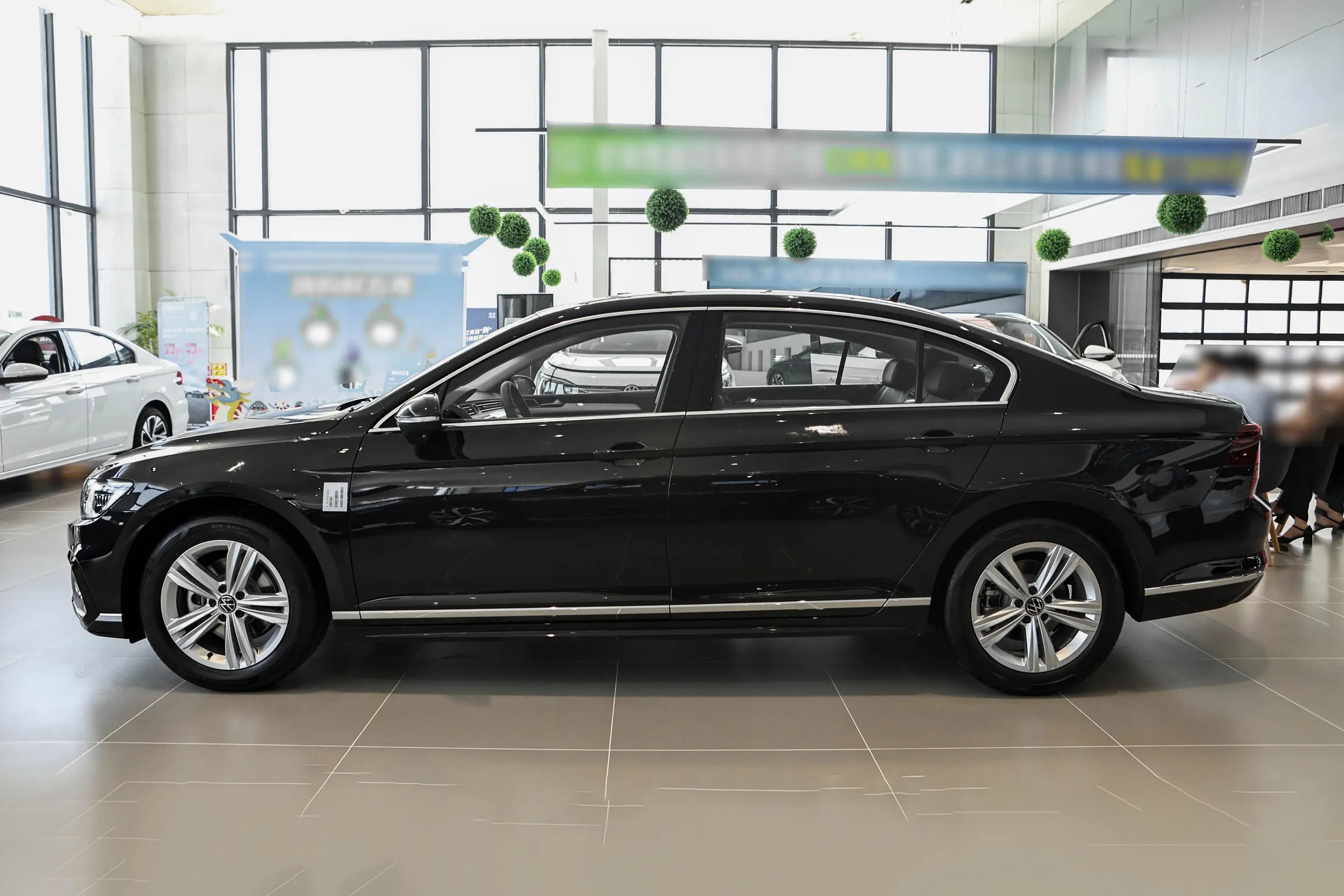 Volkswagen Magotan New Car Model