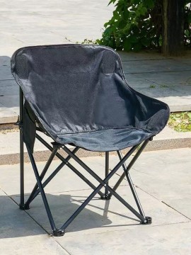 Stylish Lounge Chair with Contemporary Design