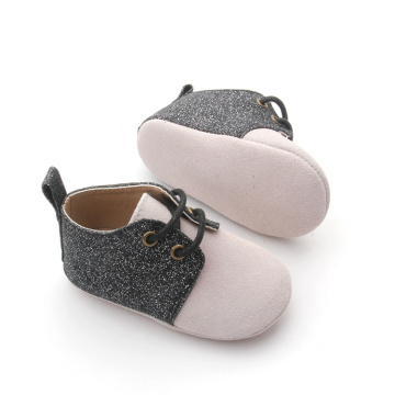 Scarpe da bambino Prewalker in morbida pelle per bambini