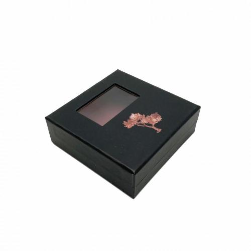कस्टम क्लियर पीवीसी विंडो मिनी ब्लैक पेपर बॉक्स