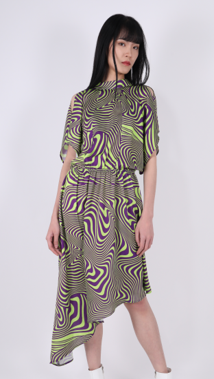 FLOWING MIDI DRESS