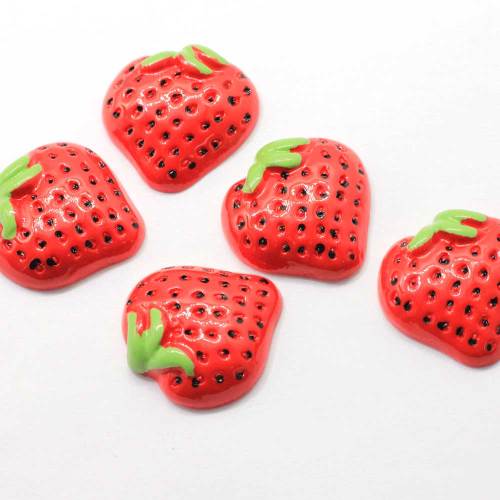 Super Qualität Sweet Strawberry Shaped 100 Stück / Beutel Flatback Resin Cabochon Für DIY Ornamente Craft Decor Perlen