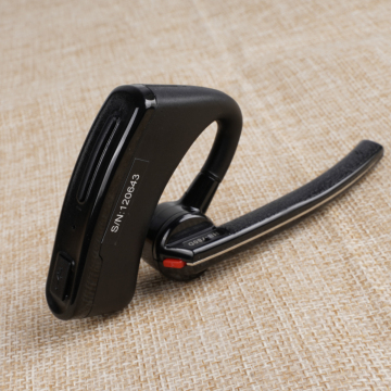 Walkie-Talkies 용 Bluetooth 헤드셋 : GP328D, GP338D, P8200, P8260과 호환됩니다.