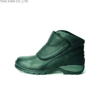 SAFETY BOOTS