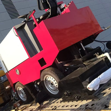 Professional Ice Rink Resurfacer Machine