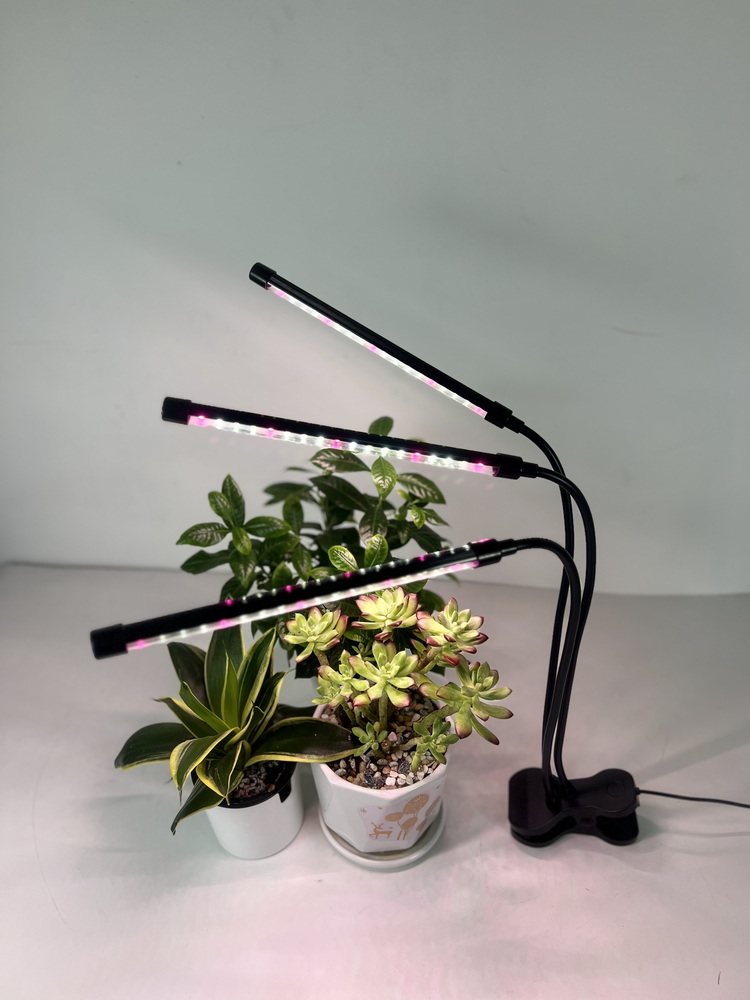 Superior Full Spectrum LED Grow Light