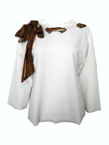 Camiseta branca de corda de fita listrada feminina