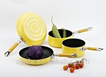 Fashion Aluminum colorful non stick cookware