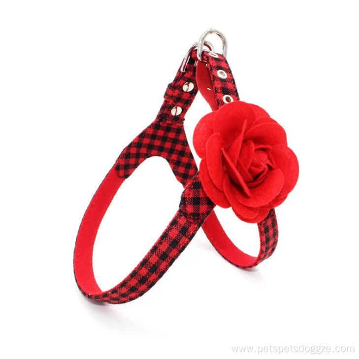 Hot selling eco-friendly luxury flower dog harness