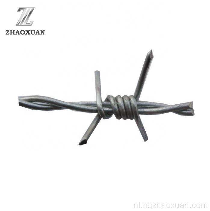 Goedkope dubbel gedraaid gegalvaniseerde prikkeldraad