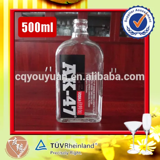 Finest flint glass custom label WHISKY FLASK square clear glass bottle 500ml