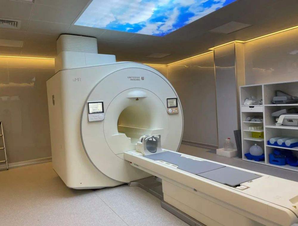 Emergency Room With Mri