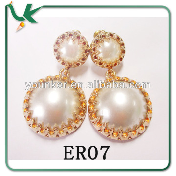 Latest Design of Gold Double Pearl Earrings (ER07)
