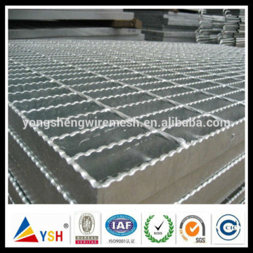 High Strength 60mmX50mm Hot Dipped Galvanized Steel Grating For Mining Industry