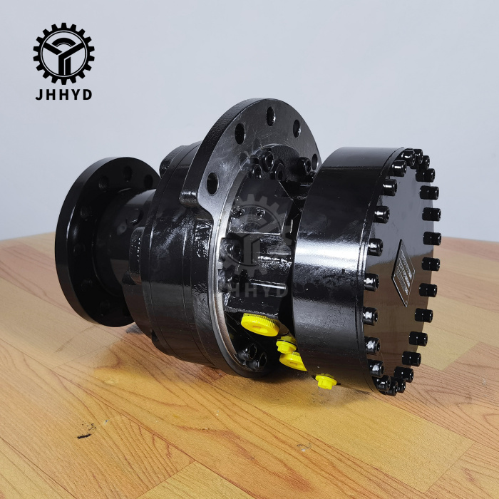 BOBCAT SKID Управляющий погрузчик T550 T580 T590 T595 Гидравлический двигатель MCR5F820F185Z33B5V1