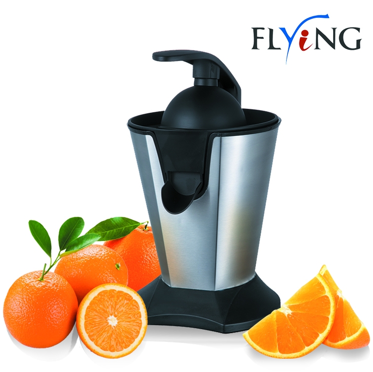 Convenient household electric juicer