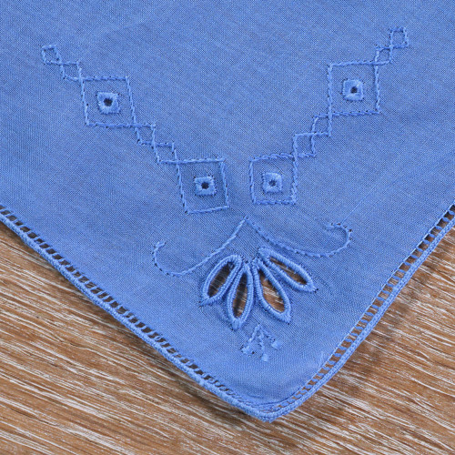 Blue Cotton Taschentuch Stickmuster Drawnwork