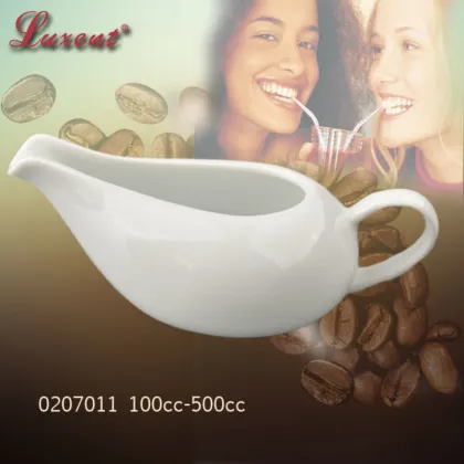 Ceramic house kitchen white sauce jar cookie pot creamer