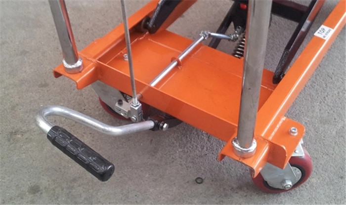 Mobile Scissor Table