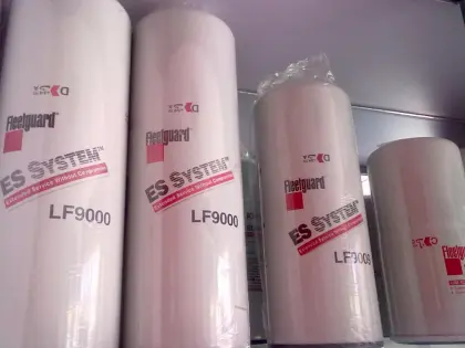 Diesel engine Fleetguard Filter Dealer
