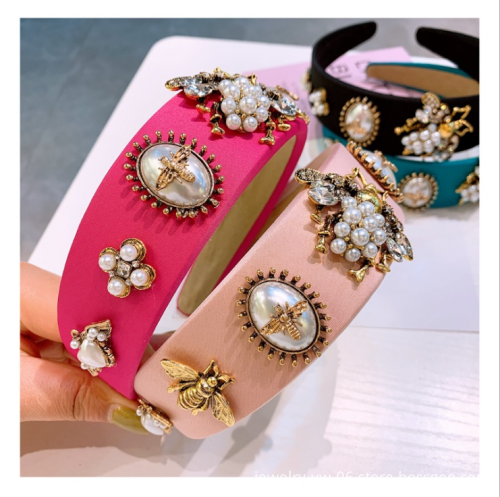Sparkling Luxury: Exclusive Crystal and Gemstone Headbands for Women