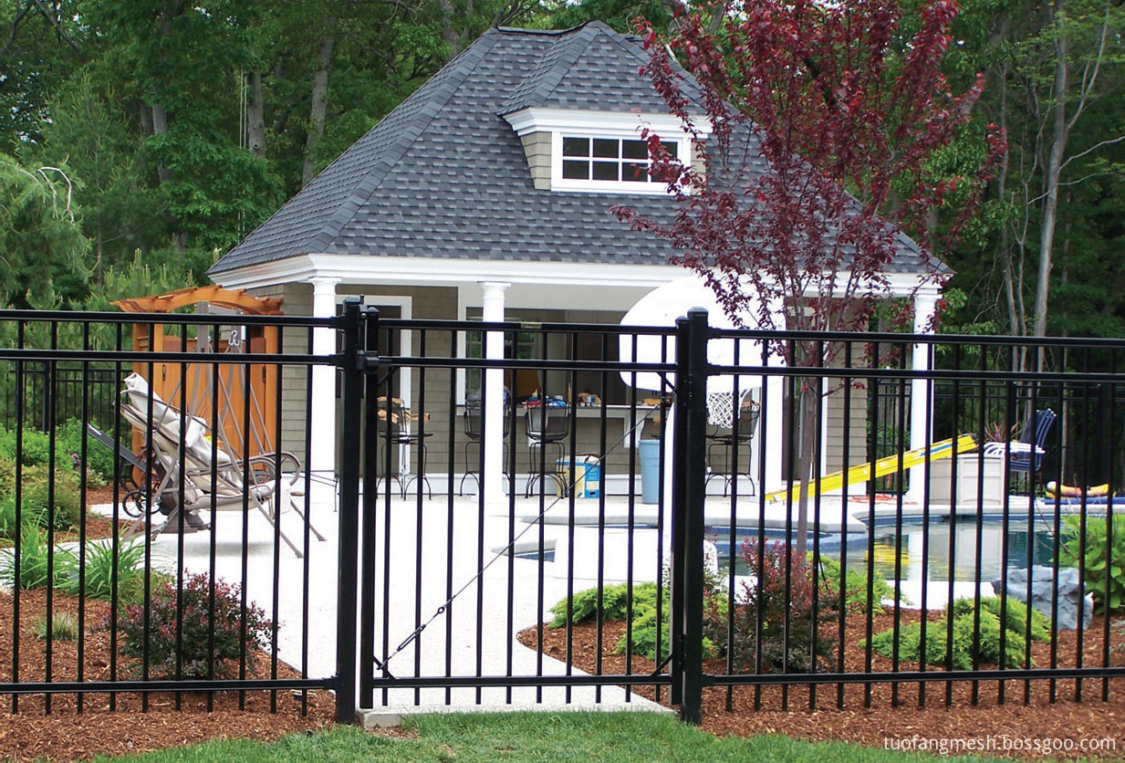 ornamental fencing gate 