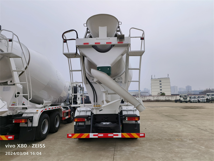 12m3 Concrete Mixer Truck Jpg