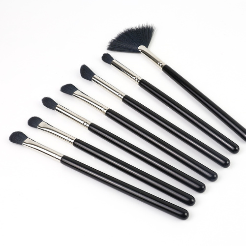 18 pcs full-featured brush set