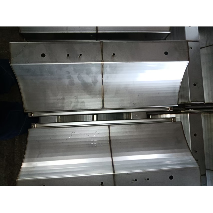 Wassertanks für Zahnsterilisatoren