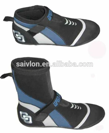 Neoprene rubber diving boots and sports shoes