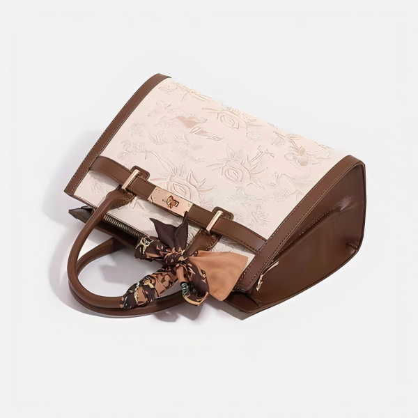 맞춤형 여성 자수 핸드백 Customized women's embroidered handbag