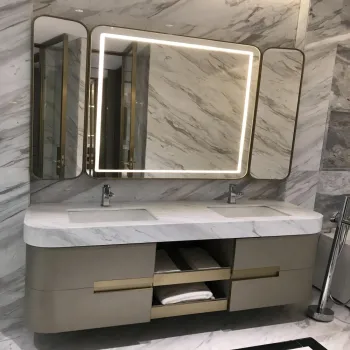FF&E custom mirror