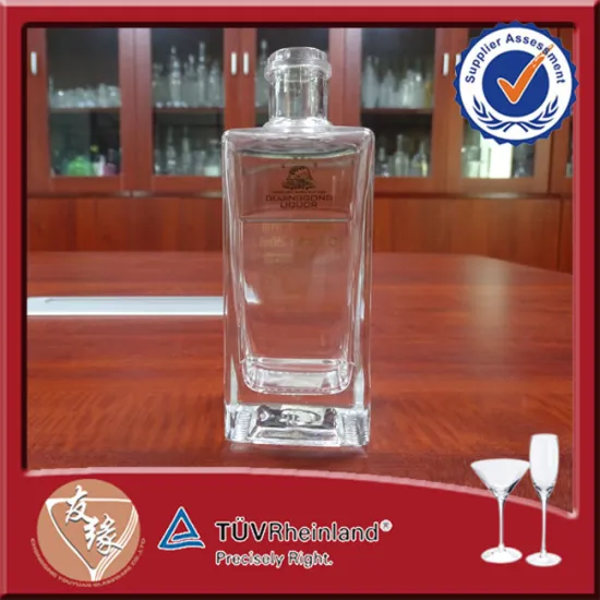 Machine Made Spirit Square Glass Bottle 250ml For Beverage