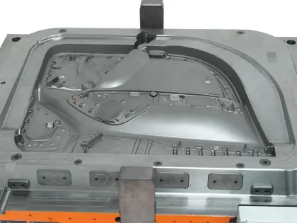 Bmw Automobile Door Panel Plastic Injection Mould