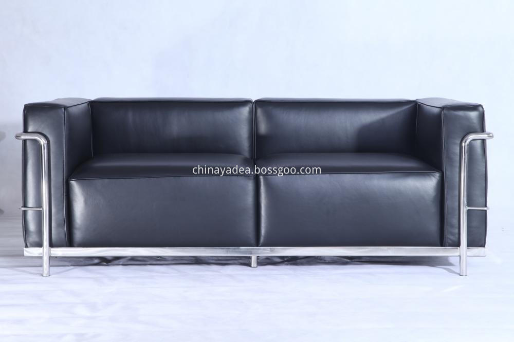 Lc3 Loveseat