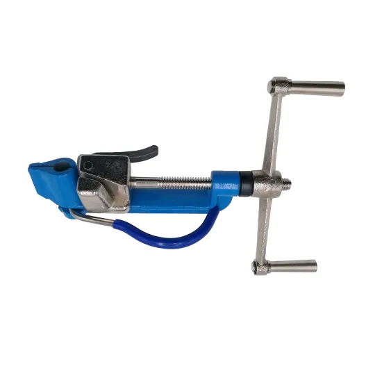 Manual Packing Stainless Steel Banding Tools" could be simplified to "Manual Stainless Steel Banding Tools for Packing" as a suitable title for a search engine. However, if we need to make it more concise while retaining key elements, "Manual Steel Bandin