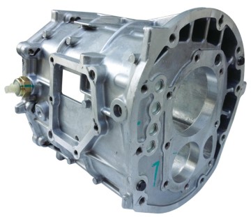 High quality Toyota hiace 2005 2TR 2KD gearbox case