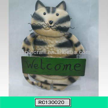 Lovely Cat Shaped Metal Wall Decor with Welcome Sign