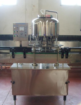 Beer filling machine