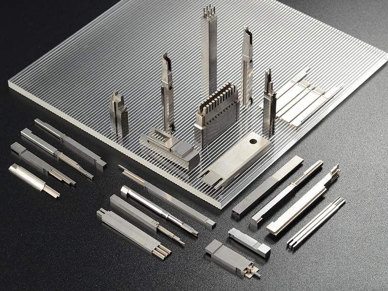 precision mold manufacturing services