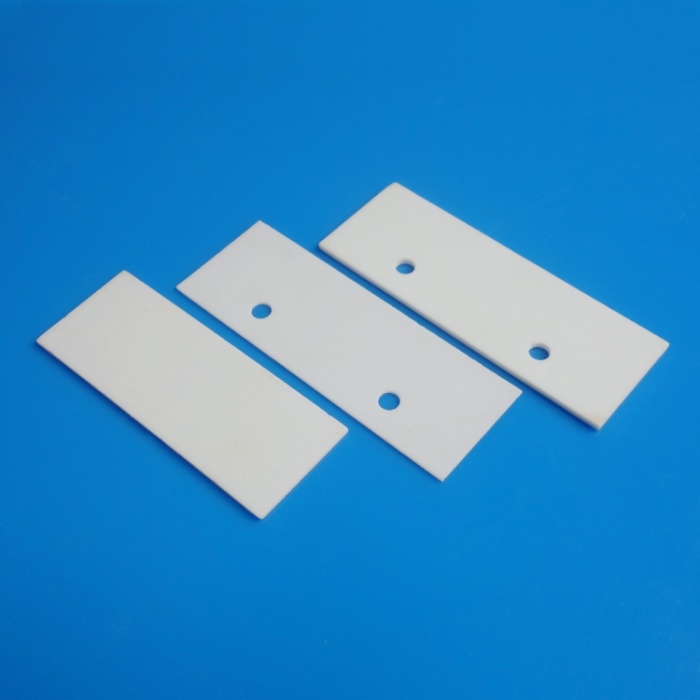 Wärmeleitpads aus Aluminiumoxidkeramik für Leistungshalbleitergeräte