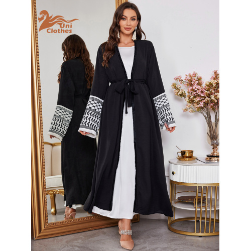 آستین دوزی خط مشکی ژاکت کش باف پشمی Abaya