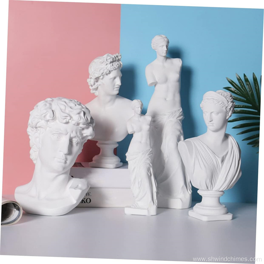 Plaster Statue of the Human Body for Home Decoration